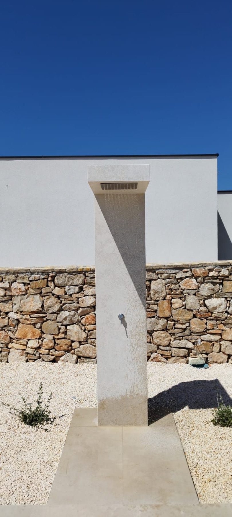 Korta MARBELLA samostojeći vanjski tuš